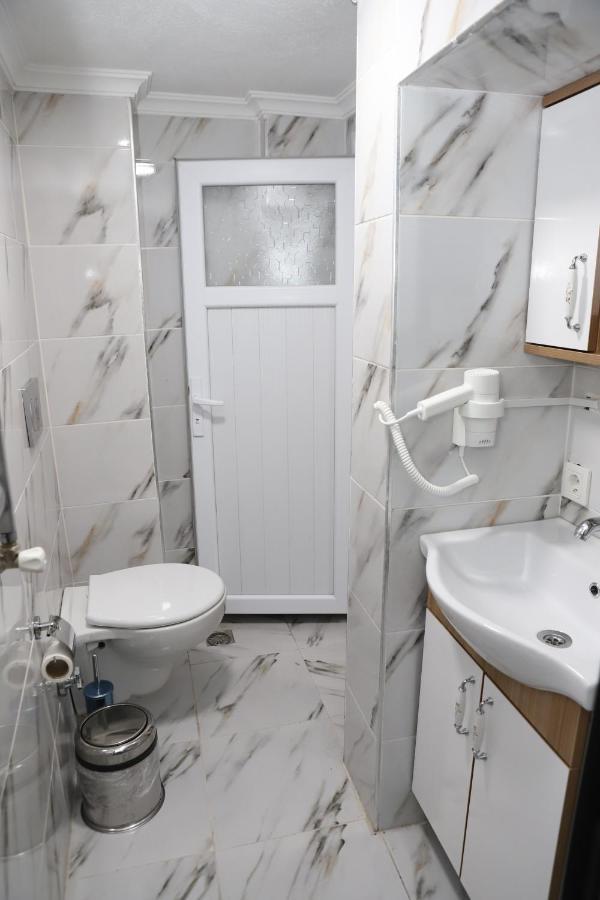 Laos Istanbul Town Hause Apartment Bagian luar foto