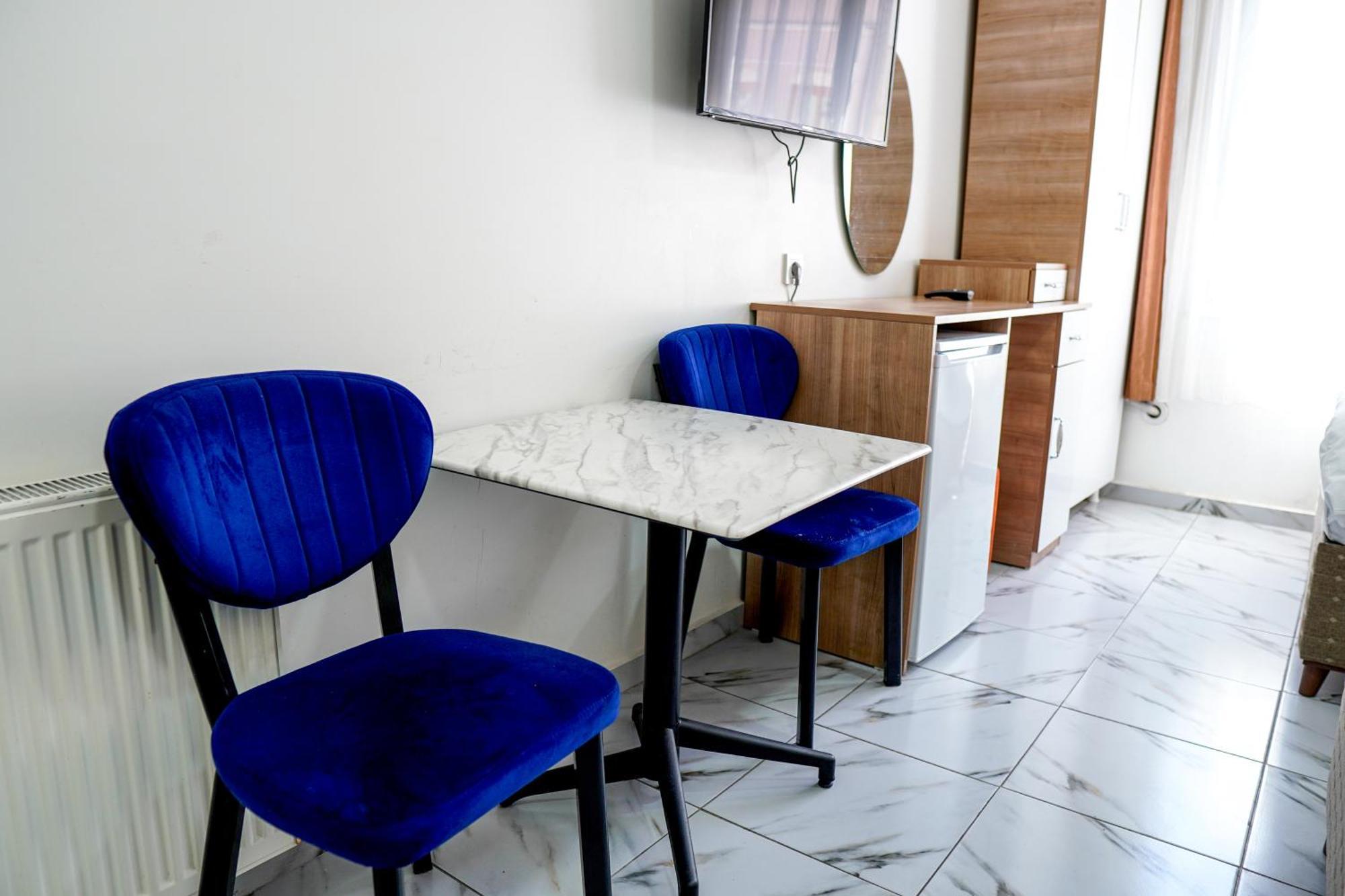 Laos Istanbul Town Hause Apartment Bagian luar foto
